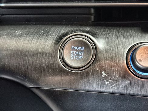 Used 2024 Hyundai Kona SEL image 23