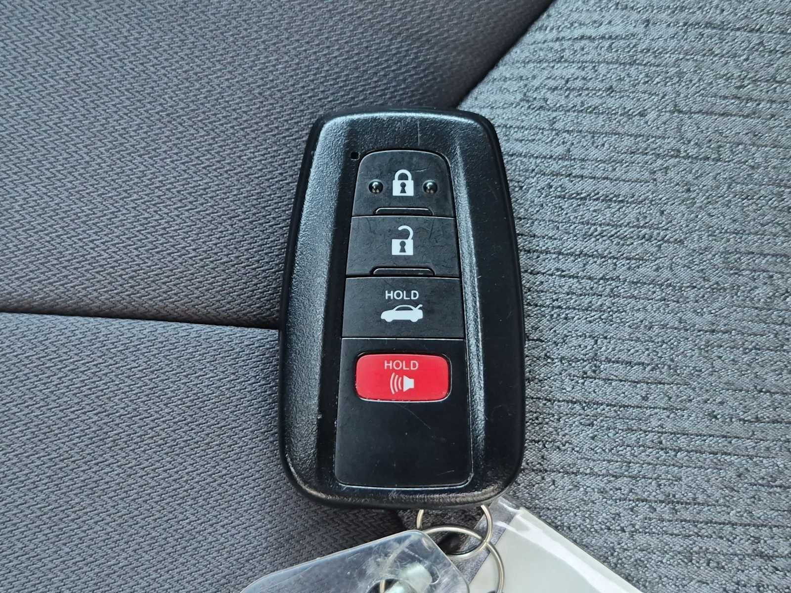 Used 2021 Toyota Camry LE FWD image 34