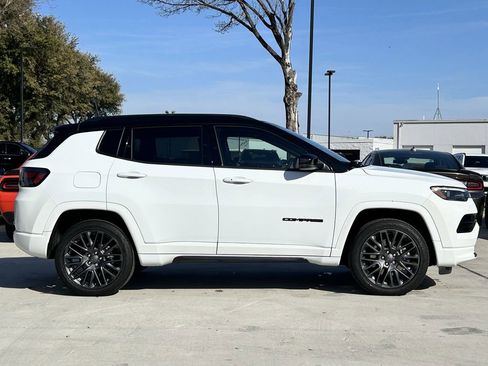 Used 2023 Jeep Compass High Altitude image 3