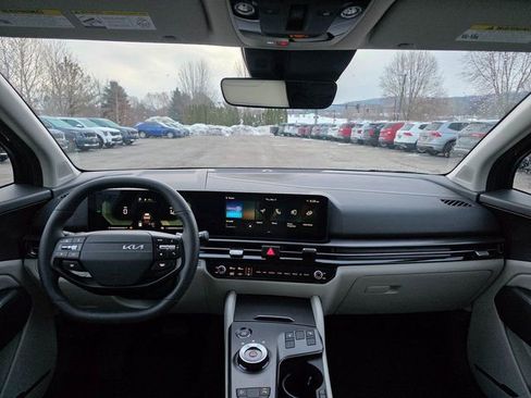 New 2026 Kia Sportage EX image 18