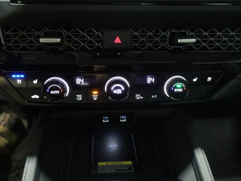 Used 2024 Honda Accord Touring image 29