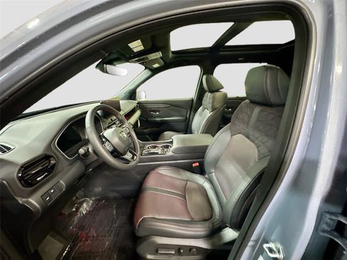 New 2026 Honda Pilot Black Edition image 5