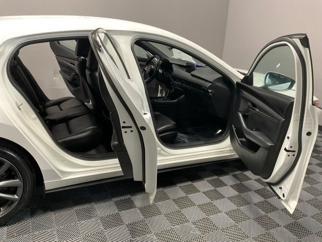 Used 2019 MAZDA MAZDA3 AWD Hatchback image 22