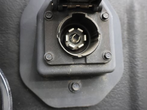 Used 2017 Ford F350 Lariat w/ Lariat Ultimate Package image 33