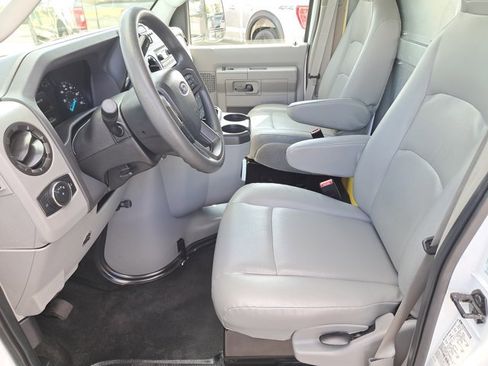 Used 2023 Ford E-350 and Econoline 350 Super Duty w/ Driver's Safety Package image 18
