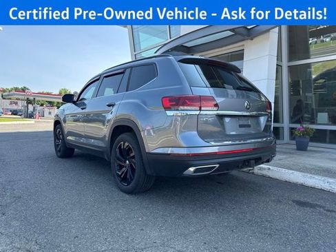 Used 2023 Volkswagen Atlas SE w/ Panoramic Sunroof Package AWD/4WD image 3