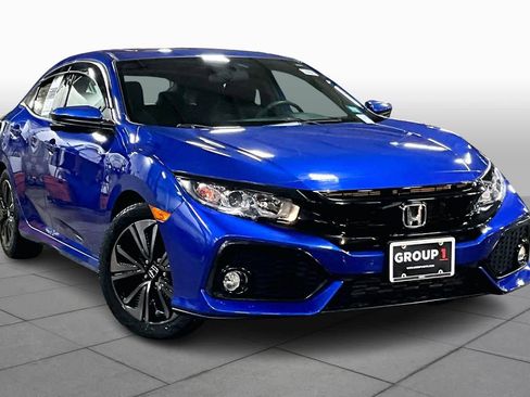 Used 2017 Honda Civic EX image 2