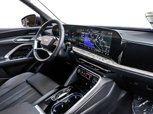 New 2025 Audi Q5 Premium Plus image 5