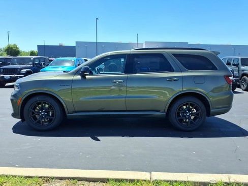 New 2026 Dodge Durango GT w/ Tow 'N Go Package AWD/4WD image 3