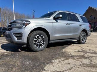 Used 2024 Ford Expedition XLT AWD/4WD video 3