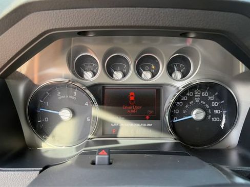 Used 2011 Ford F350 Lariat w/ Lariat Ultimate Pkg AWD/4WD image 15