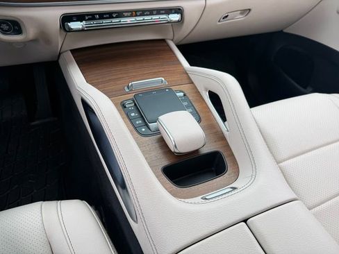 Used 2022 Mercedes-Benz GLE 350 4MATIC image 19