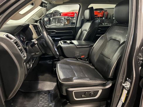 Used 2022 RAM 1500 Laramie image 9