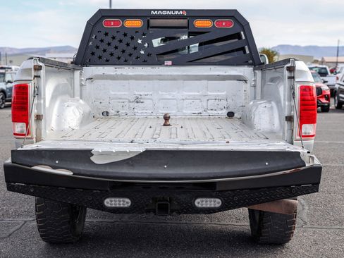 Used 2015 RAM 3500 Laramie w/ Convenience Group image 7