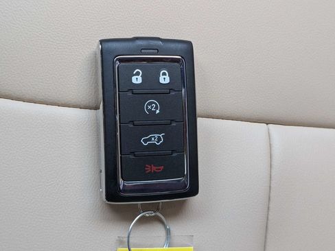 Used 2026 Jeep Grand Cherokee L Limited w/ Limited Altitude Package RWD image 31