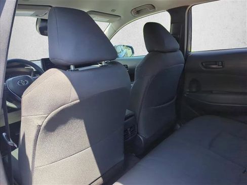 Used 2024 Toyota Corolla Cross LE AWD/4WD image 19