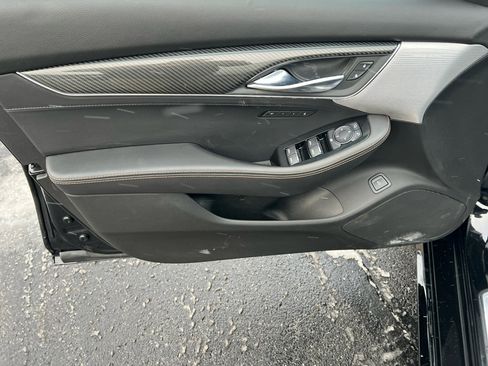 Used 2021 Cadillac CT5 Sport image 11