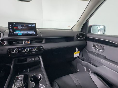 New 2025 Honda Pilot EX-L image 27