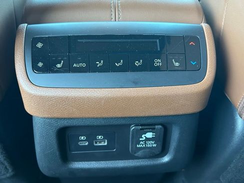 Used 2023 Nissan Pathfinder Platinum w/ Cargo Package image 58