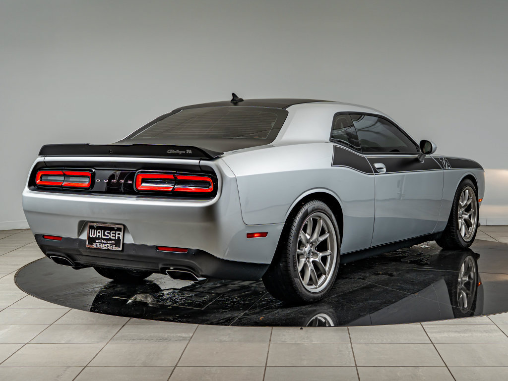 Used 2022 Dodge Challenger R/T w/ T/A Package RWD image 5