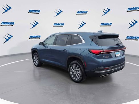 Used 2025 Buick Enclave Preferred image 6