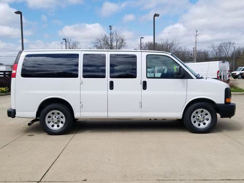 Used 2013 Chevrolet Express 1500 LS image 7