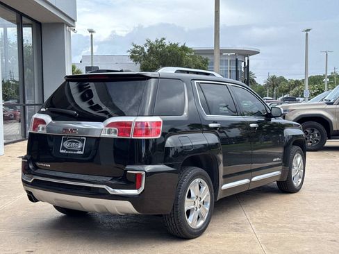 Used 2017 GMC Terrain Denali FWD image 3