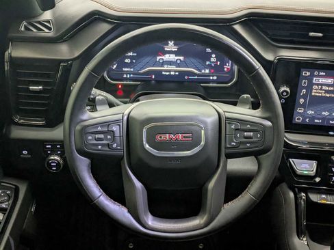 Used 2023 GMC Sierra 1500 AT4 w/ Technology Package image 23