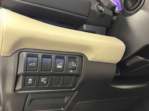 Used 2019 Subaru Ascent Limited AWD/4WD image 26