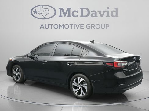 Used 2025 Subaru Legacy Premium AWD/4WD image 6