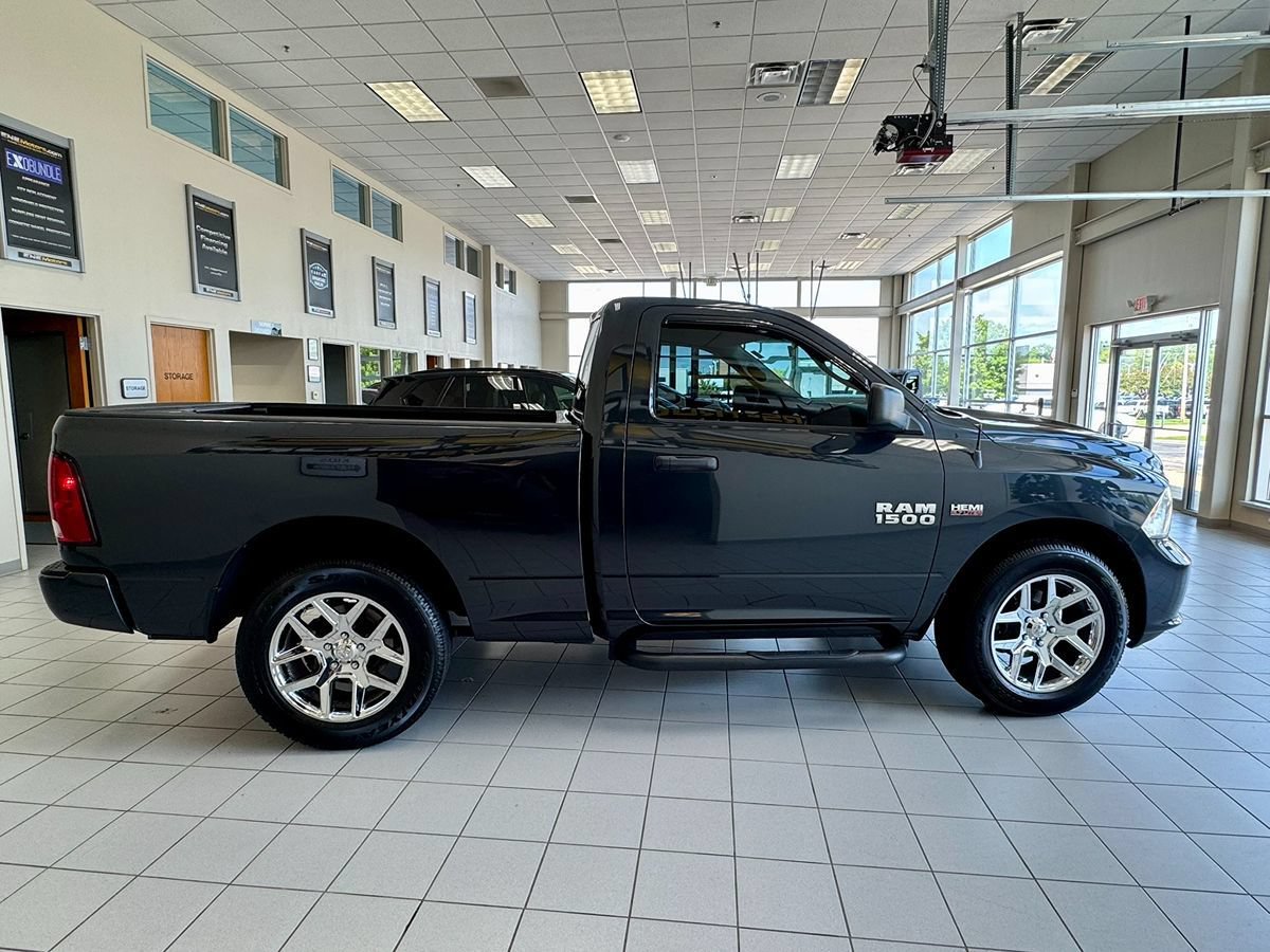Used 2013 RAM 1500 Express RWD image 33