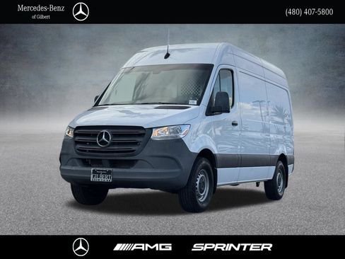 Used 2022 Mercedes-Benz Sprinter 2500 image 1