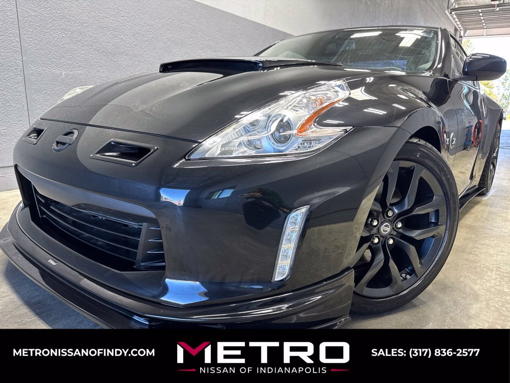 Used 2016 Nissan 370Z Coupe RWD image 1