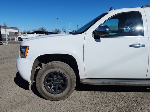 Used 2014 Chevrolet Tahoe LT w/ All-Star Edition image 10
