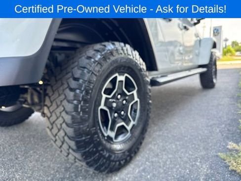 Used 2021 Jeep Gladiator Mojave AWD/4WD image 26