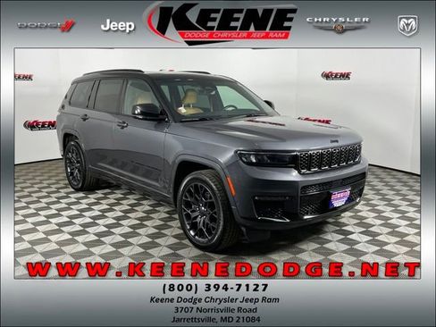 Used 2024 Jeep Grand Cherokee L Summit AWD/4WD image 1