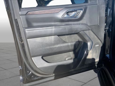 Used 2023 Chevrolet Tahoe LT RWD image 22