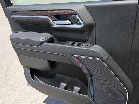 New 2026 GMC Sierra 1500 Elevation AWD/4WD image 13