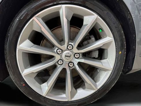Used 2020 Volvo V60 T5 Momentum FWD image 34