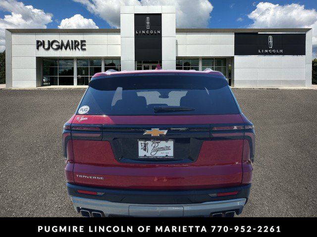 Used 2025 Chevrolet Traverse LT w/ Sun and Wheel Package FWD image 5