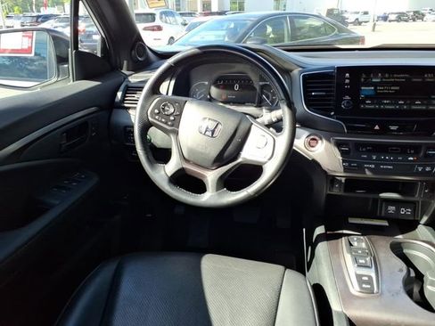 Used 2023 Honda Passport EX-L image 11