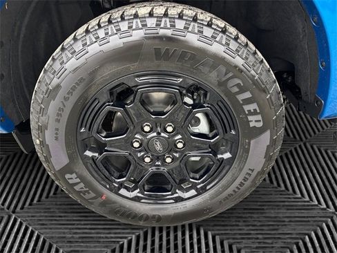 New 2025 Ford Ranger Lariat w/ FX4 Off-Road Package image 14