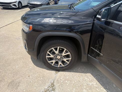Used 2021 GMC Acadia SLT FWD image 10