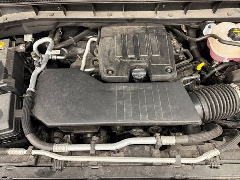 Used 2024 GMC Sierra 1500 Elevation AWD/4WD image 30