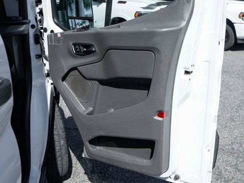 Used 2020 Ford Transit 350 Medium Roof RWD image 27