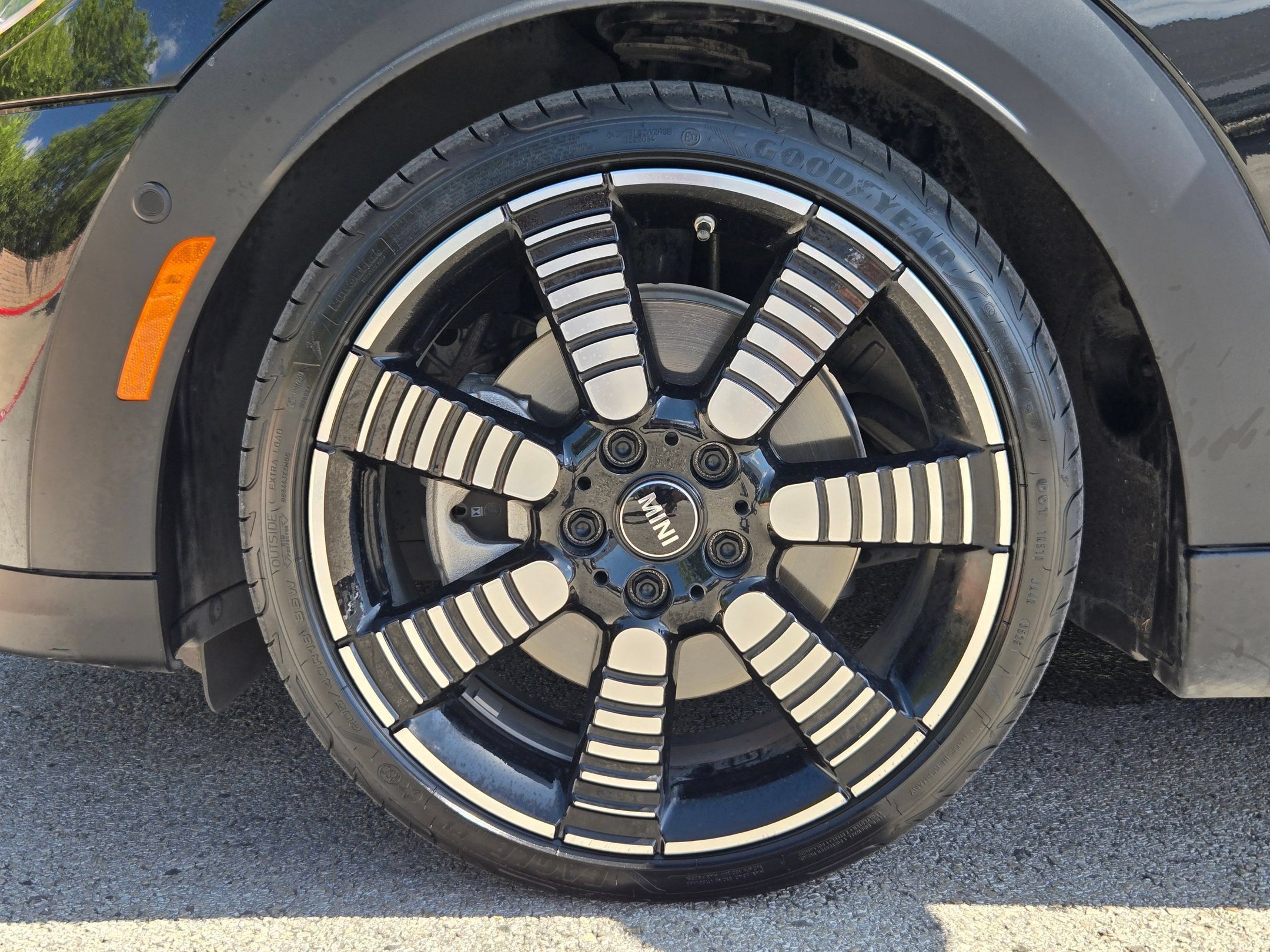 Used 2023 MINI Cooper S FWD image 29