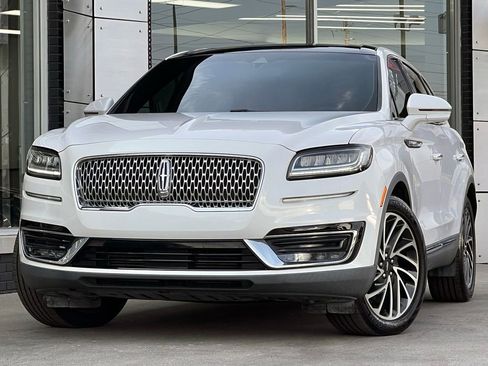 Used 2019 Lincoln Nautilus Reserve image 1