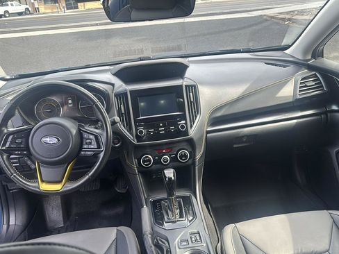 Used 2022 Subaru Crosstrek 2.5i Sport AWD/4WD image 16