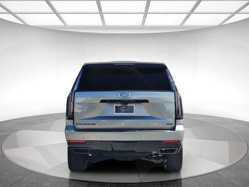 New 2026 Cadillac Escalade ESV Platinum Sport w/ LPO, ONYX Package AWD/4WD image 5