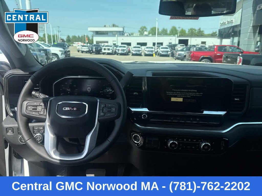 New 2026 GMC Sierra 2500 SLT AWD/4WD image 17